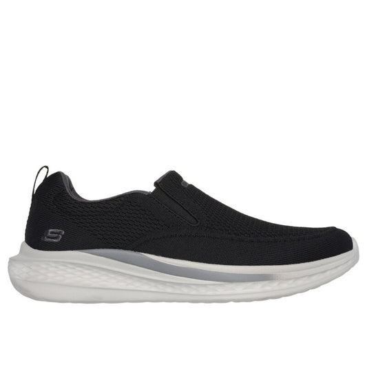 SKECHERS Men's Slade-Royce Running Shoe (Black)